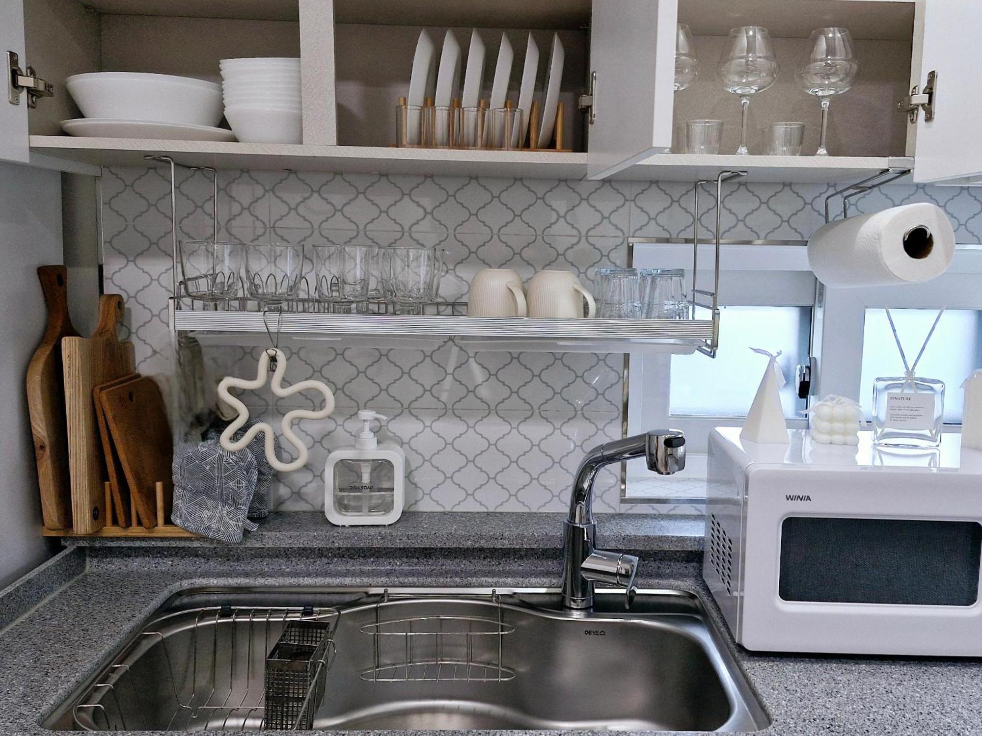 A Pretty House Apartment